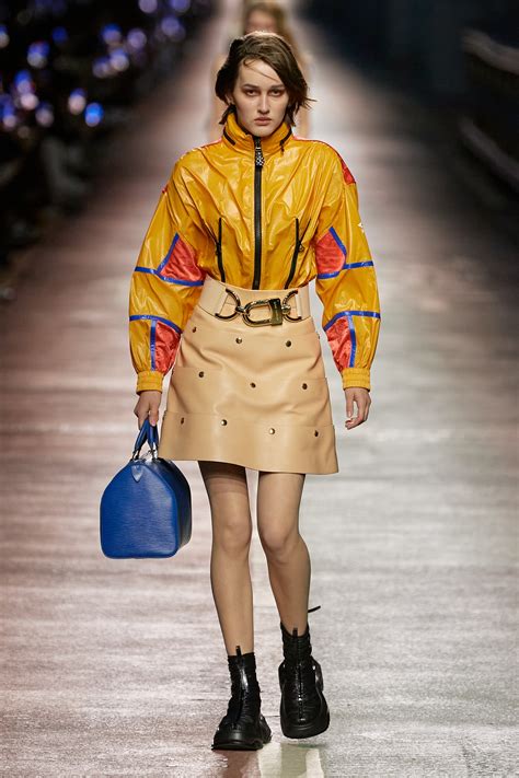 bois soleil louis vuitton|Louis Vuitton pre fall collection.